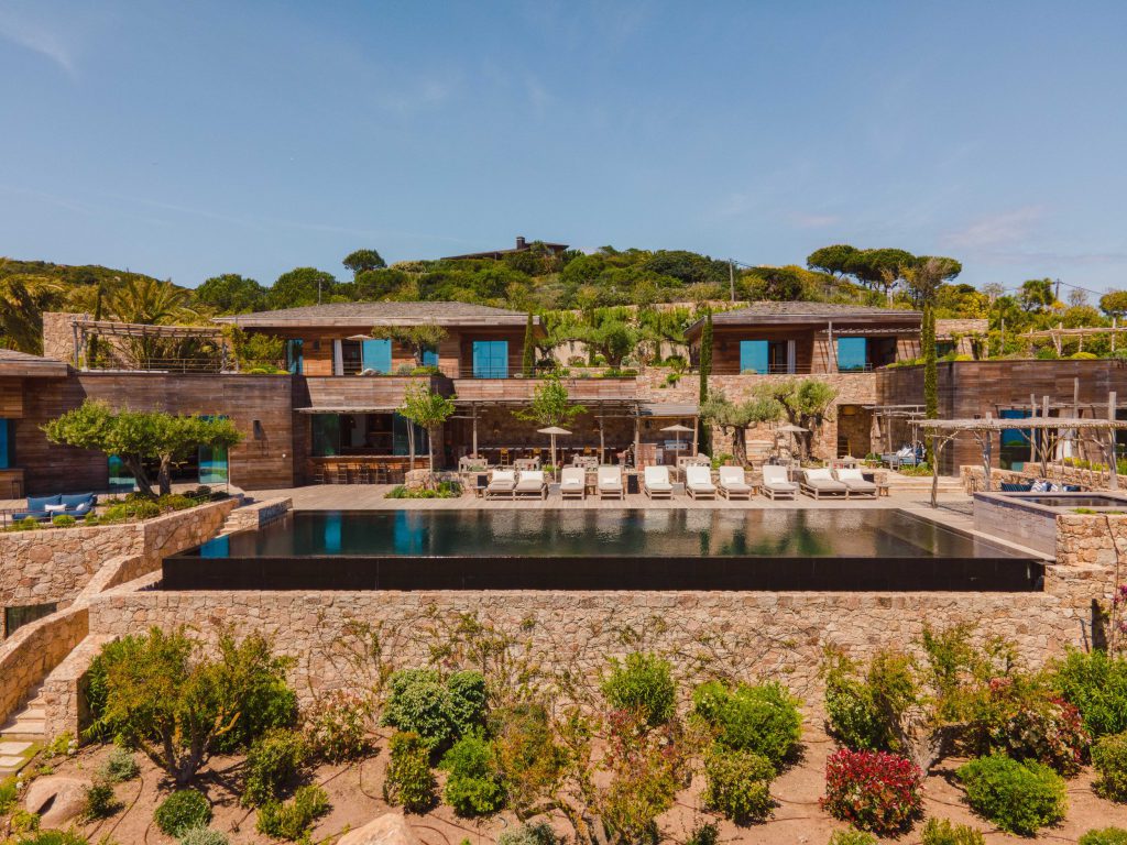 Cala Longa Villa, Cala Longa, Bonifacio, Corse, Vue mer, Art africain, modernité, luxe, piscine