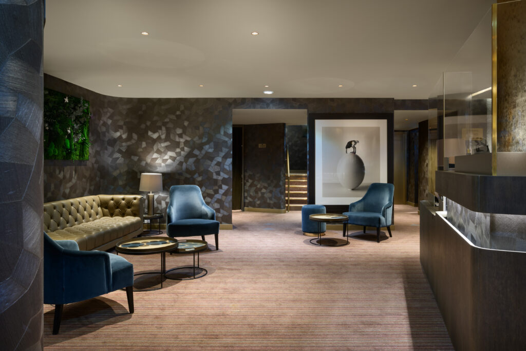 Club Pierre Charron Club, Jeux, Cartes, Paris, Luxe, Intérieur, Décoration, Versini Architectes Associés, ambiance