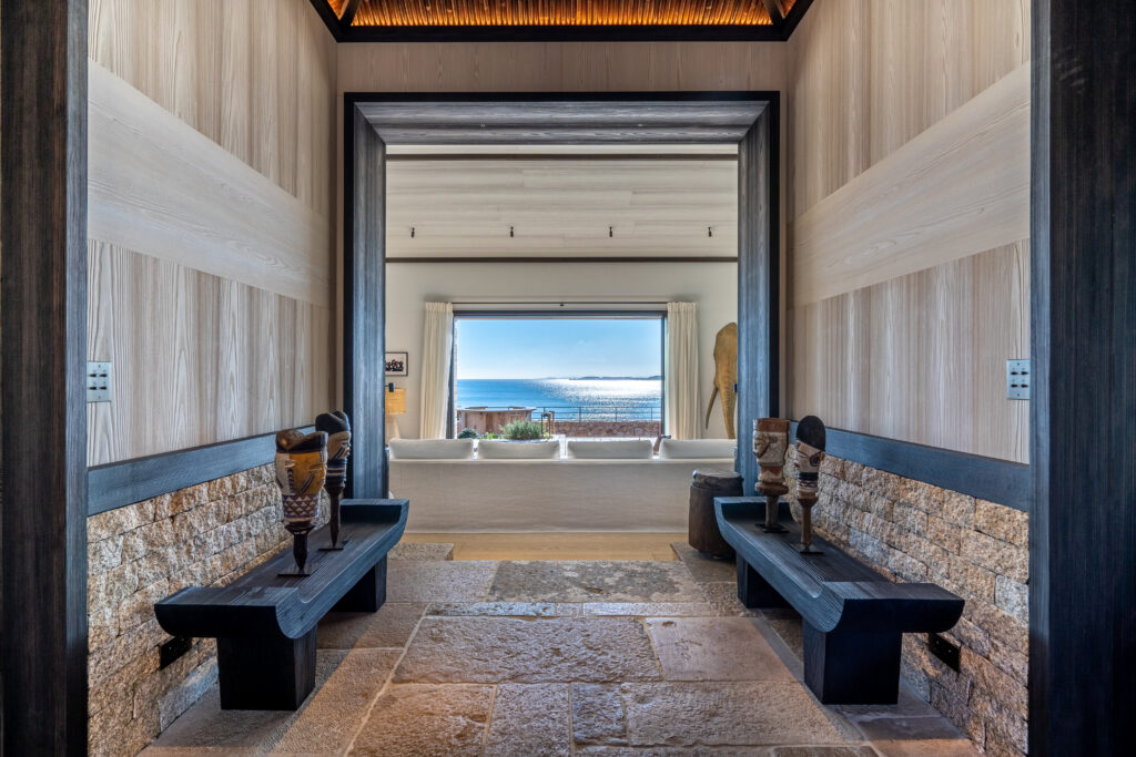 Villa-Babou- Villa, Cala Longa, Bonifacio, Corse, Vue mer, Art africain, modernité, luxe, piscine