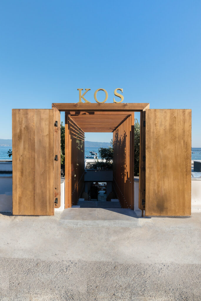 Kos Kos, Beach Club, Sanguinaires, Ajaccio, Plage, Tourisme, été, Rénovation, Les Girelles, Architecture, Versini Architectes Associés