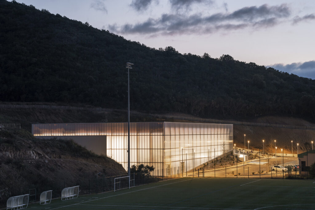 Halle des Sports Pietrosella Halle des sports, architecture, Pietrosella, Ajaccio, Versini Architectes Associés, Gymnase, Sports, Mer