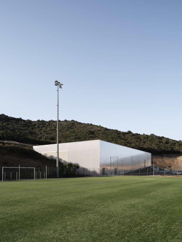 Halle des Sports Pietrosella Halle des sports, architecture, Pietrosella, Ajaccio, Versini Architectes Associés, Gymnase, Sports, Mer