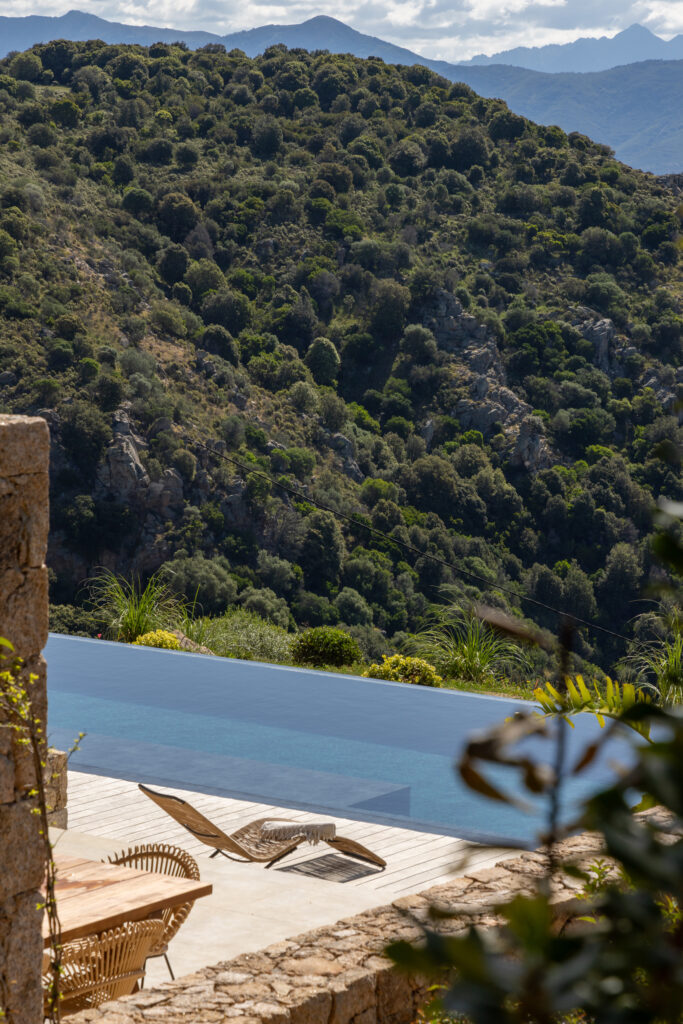 VILLA AULAS EXT_MAY 24© SYLVAIN ALESSANDRI 11